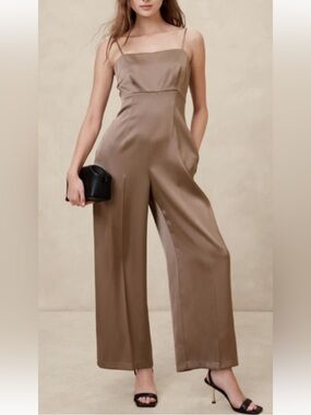 New with tags Banana Republic taupe satin strappy jumpsuit sz 8p